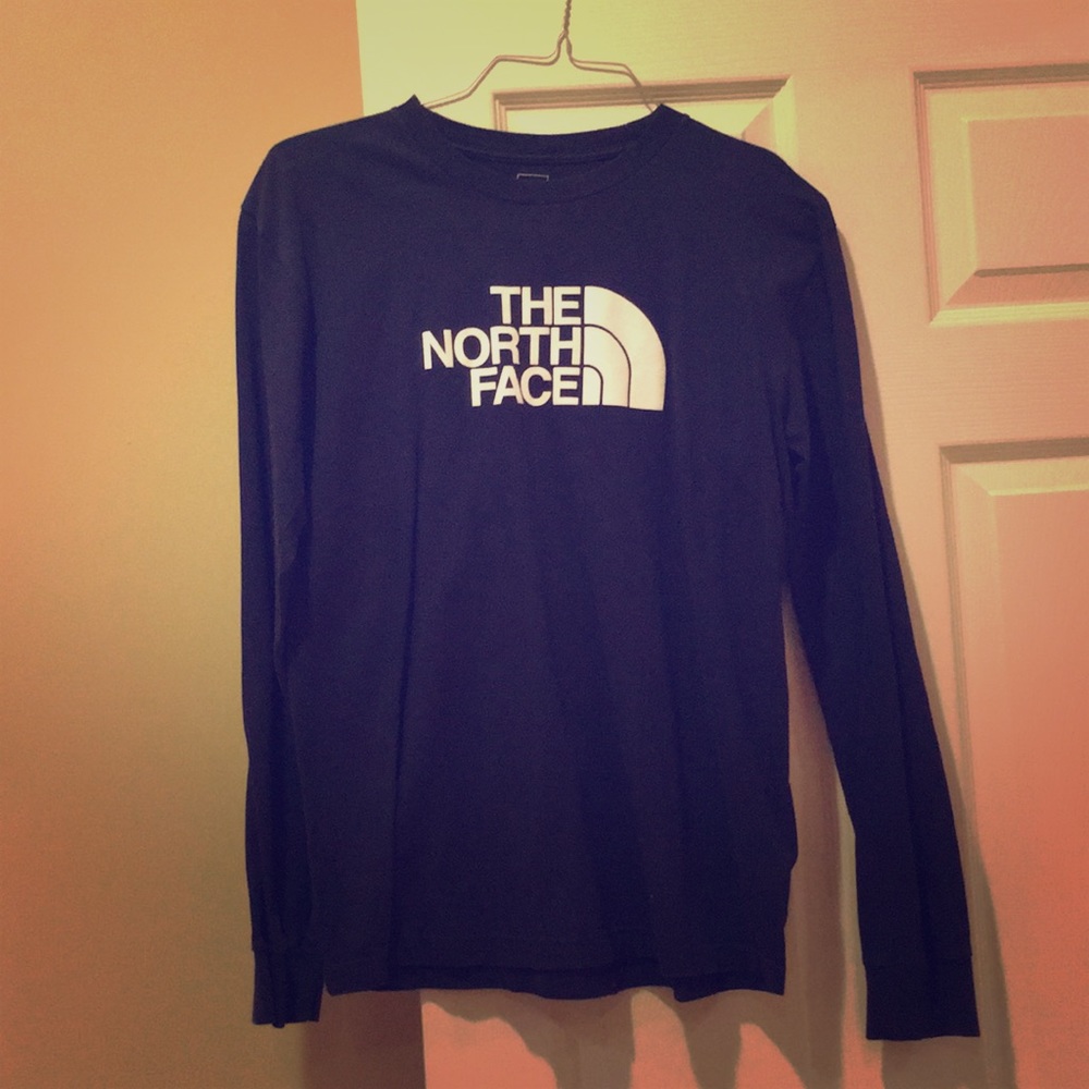Medium dark navy north face long sleeve